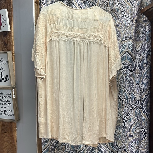 NWT Cream Open-Front Frayed Kimono - Umgee - Picture 2 of 5